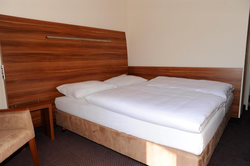 Albert Premier Hotel Bagnoles-de-l'Orne 객실 사진