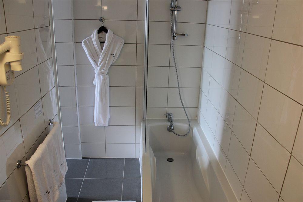 Albert Premier Hotel Bagnoles-de-l'Orne 외부 사진