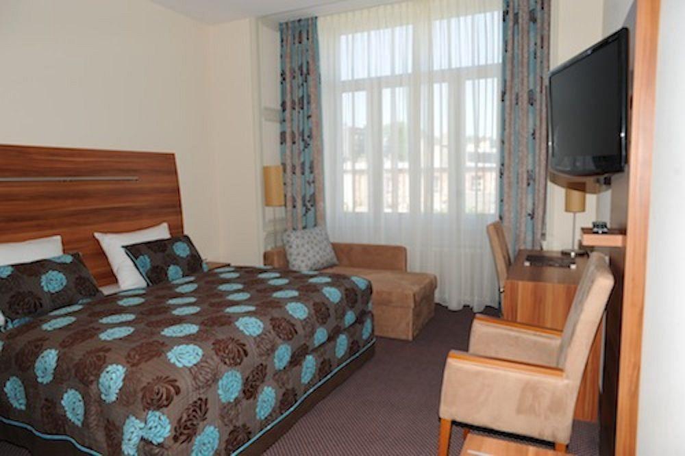 Albert Premier Hotel Bagnoles-de-l'Orne 외부 사진