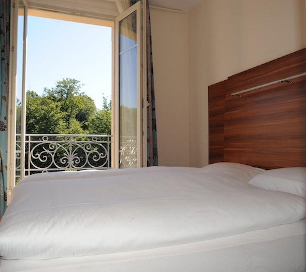 Albert Premier Hotel Bagnoles-de-l'Orne 외부 사진